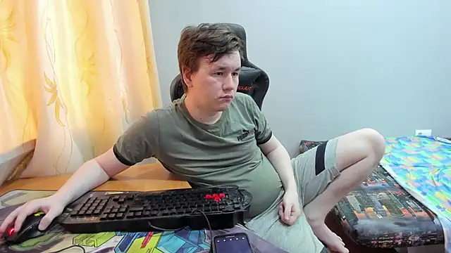 iliaskrislove online show from 19, 7, 2026