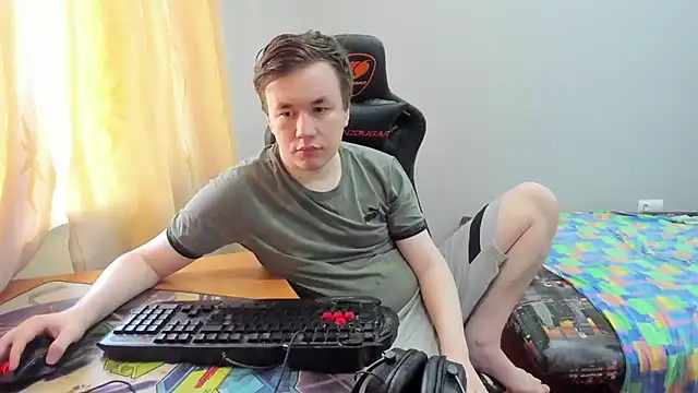 iliaskrislove online show from 21, 7, 2026