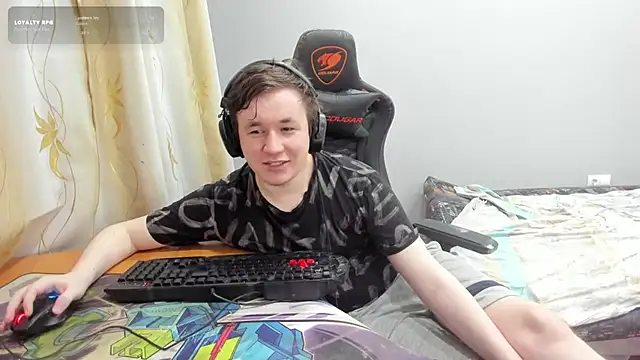 iliaskrislove online show from 28, 7, 2026