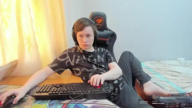 iliaskrislove online show from 3, 8, 2026