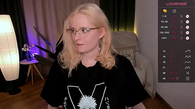 Aemilia  online show from 5, 2, 2025