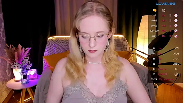 Aemilia  online show from 13, 1, 2026