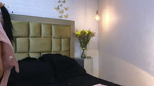 ximenawilliamss online show from 5, 8, 2026