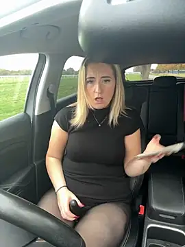 Rebeccaxxx online show from 5, 11, 2025