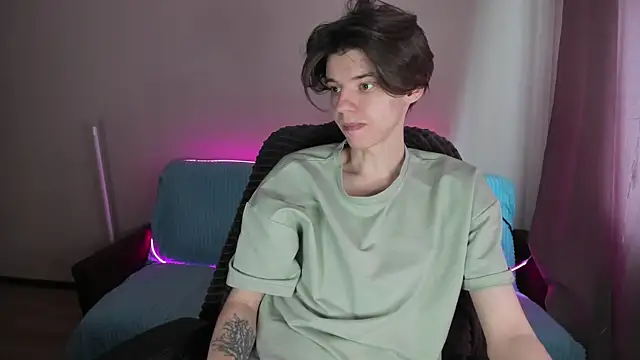 Liam sexy1 online show from 22, 2, 2025