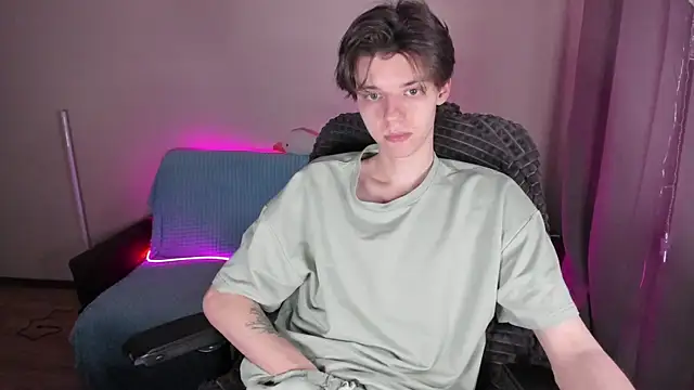 Liam sexy1 online show from 12, 3, 2025