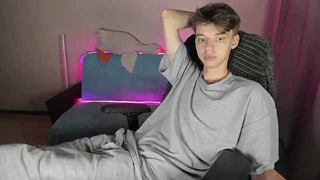 Liam sexy1 online show from 22, 9, 2025