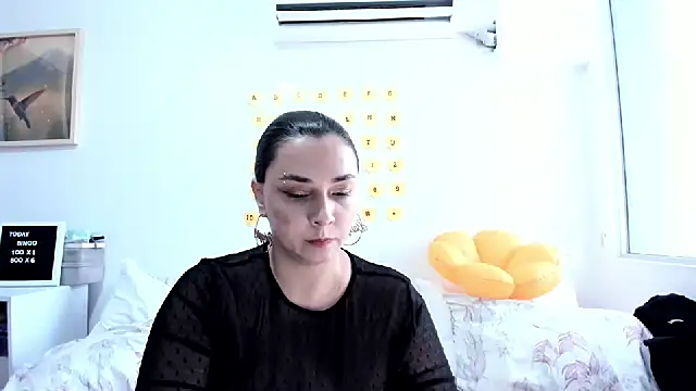 Snapshot of SuzyGamingFairy chatting on 27, 7, 2026 SuzyGamingFairy online show from 27, 7, 2026