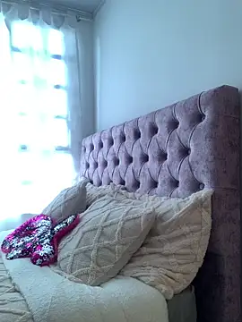 Snapshot of samantha_evans2 chatting on 14, 1, 2025 samantha evans2 online show from 14, 1, 2025