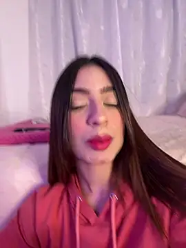 Snapshot of samantha_evans2 chatting on 18, 2, 2025 samantha evans2 online show from 18, 2, 2025