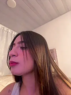 Snapshot of samantha_evans2 chatting on 25, 2, 2025 samantha evans2 online show from 25, 2, 2025