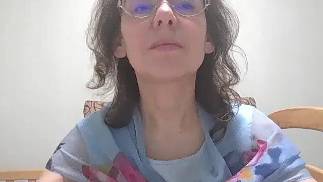 HollyJewel online show from 12, 3, 2025