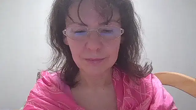 HollyJewel online show from 21, 3, 2025