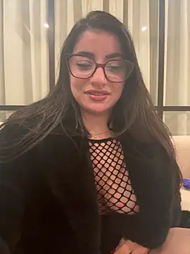 Snapshot of ZoeZayd chatting on 25, 2, 2026 ZoeZayd online show from 25, 2, 2026