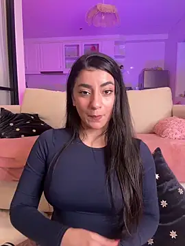 Snapshot of ZoeZayd chatting on 15, 3, 2026 ZoeZayd online show from 15, 3, 2026