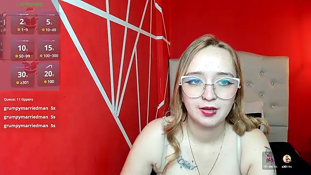 Liaroberts1 online show from 20, 12, 2024