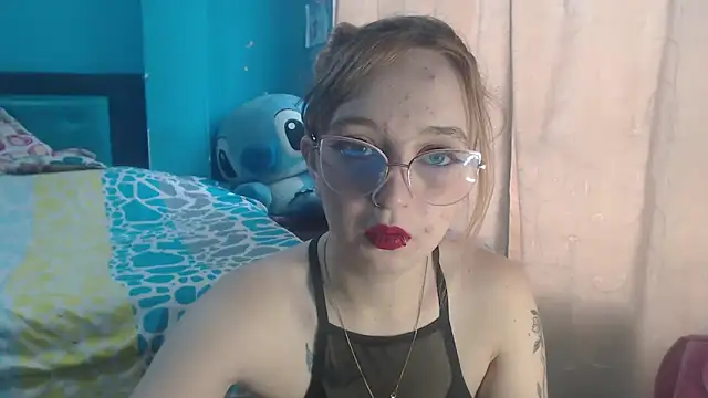 Liaroberts1 online show from 28, 1, 2025