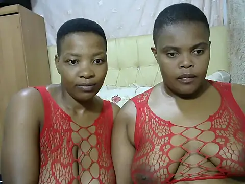 Xxxsluts online show from 12, 2, 2025