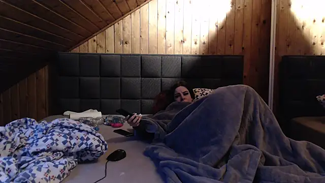 BoeseMoni1998 online show from 10, 2, 2025