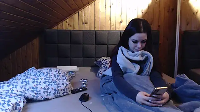 BoeseMoni1998 online show from 14, 2, 2025