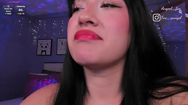 angeel fox online show from 4, 3, 2025