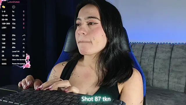 ZaraDames  online show from 25, 6, 2026