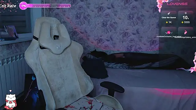 Estelle Hicks online show from 31, 10, 2025