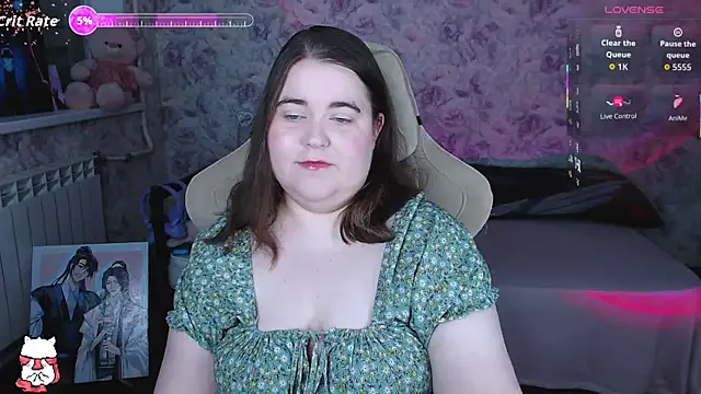 Estelle Hicks online show from 23, 6, 2026