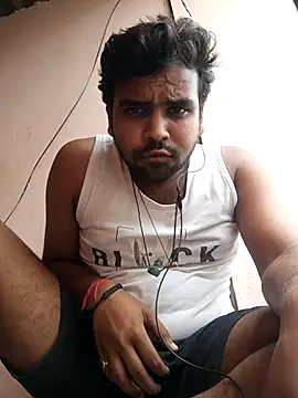 Snapshot of MeFeellove chatting on 3, 10, 2025 MeFeellove online show from 3, 10, 2025