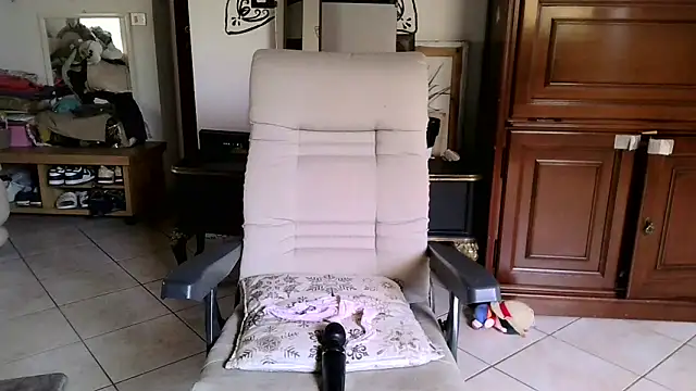 Snapshot of Emily_Posh chatting on 15, 6, 2026 Emily Posh online show from 15, 6, 2026