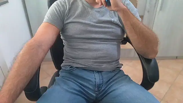 Snapshot of cocco1980xxxx chatting on 20, 2, 2026 cocco1980xxxx online show from 20, 2, 2026