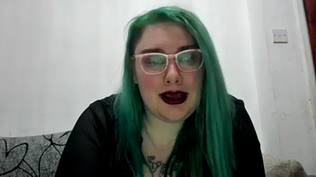 Bustycurves online show from 26, 4, 2026