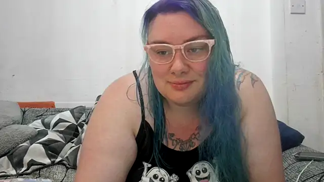 Bustycurves online show from 5, 8, 2026