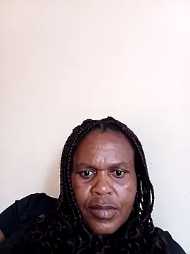 Suzy 7 online show from 11, 11, 2025