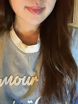 minmin2kk5 online show from 15, 7, 2026