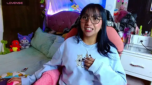 Littlerouse  online show from 17, 2, 2025