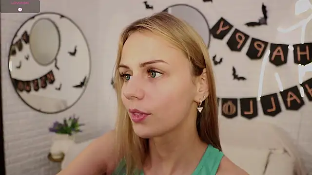 Wendy D0ll online show from 20, 10, 2025