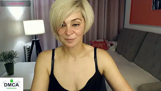 Snapshot of Blonde_lola444 chatting on 23, 7, 2026 Blonde lola444 online show from 23, 7, 2026