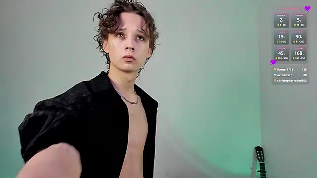 Vampirella GS online show from 29, 1, 2025