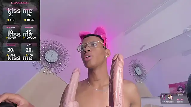 Tiffany Valentine15 online show from 15, 11, 2025