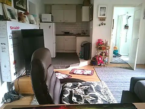 mihaimichael online show from 19, 10, 2025