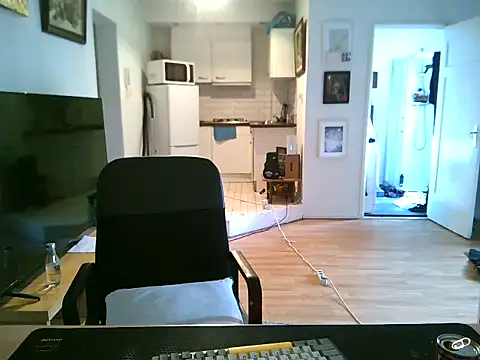 Snapshot of mihaimichael chatting on 18, 7, 2026 mihaimichael online show from 18, 7, 2026