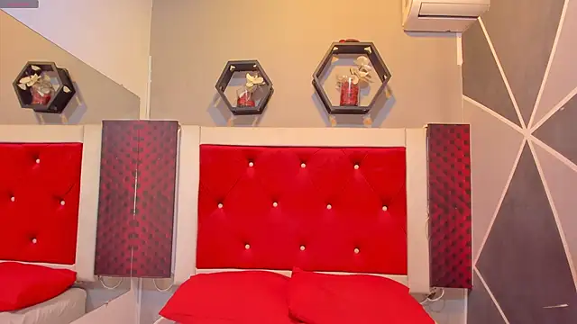 Karoll014 online show from 17, 11, 2025