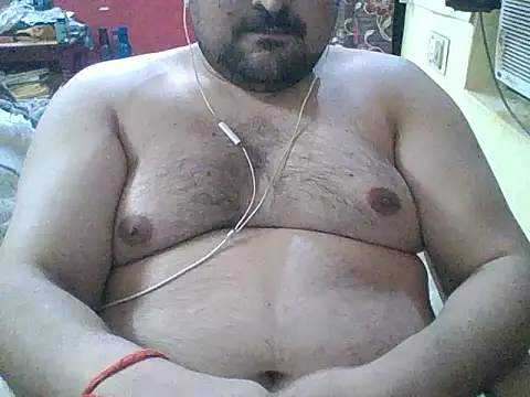 ARYANAVAILABLE online show from 14, 5, 2026
