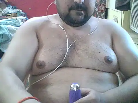 ARYANAVAILABLE online show from 20, 5, 2026