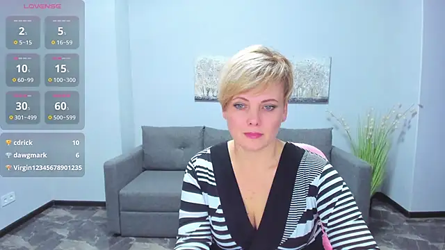 Julia Wilsone online show from 26, 1, 2025