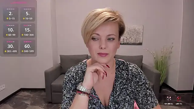 Julia Wilsone online show from 11, 2, 2025