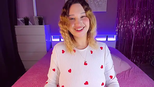 Snapshot of KarenBlair chatting on 19, 2, 2026 KarenBlair online show from 19, 2, 2026