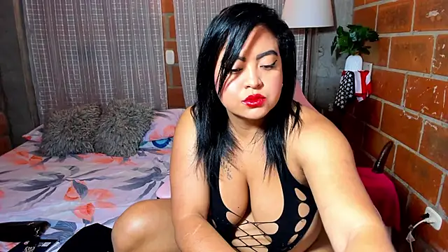 ivy roosx online show from 19, 7, 2026