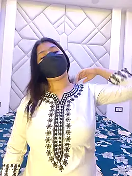 Snapshot of GFndBF chatting on 7, 10, 2025 GFndBF online show from 7, 10, 2025